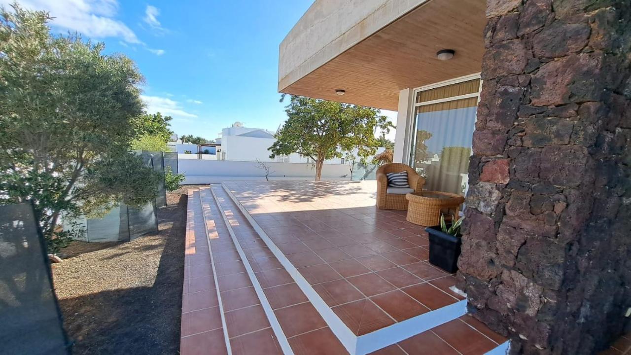 Casa Costa Volcan Teguise  Eksteriør bilde